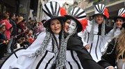 Πάτρα: Σε εξέλιξη η μεγάλη καρναβαλική παρέλαση