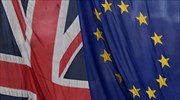 Brexit: Μεγαλύτερη μεταβατική περίοδο θέλει να διαπραγματευτεί το Ην. Βασίλειο