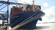 Cosco Taurus: Στον Πειραιά ένα από τα μεγαλύτερα πλοία μεταφοράς κοντέινερ