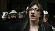 Συμβολαιογράφοι καταγγέλλουν τη Ζωή Κωνσταντοπούλου για βίαιες επιθέσεις