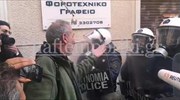 Τραυματισμός δημοσιογράφου στα επεισόδια για τους πλειστηριασμούς