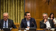 Tsipras promises Cabinet to exhaust poll-trailing govt