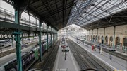 Γαλλία: Απεργία των σιδηροδρομικών και μάχη για την κοινή γνώμη