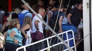 Έξοδος Πάσχα: Χιλιάδες εκδρομείς αναχωρούν για τα νησιά