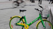 DW: Οργή για τα ενοικιαζόμενα ποδήλατα στις πόλεις