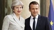 Βολές κατά Μακρόν - Μέι σε Γαλλία και Βρετανία για τα πλήγματα στη Συρία