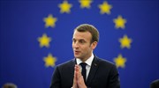 Πρόταση Μακρόν για ευρωπαϊκή επιδότηση των κοινοτήτων που δέχονται πρόσφυγες