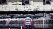 Γαλλία: Η Εθνοσυνέλευση ενέκρινε τη μεταρρύθμιση στους σιδηροδρόμους εν μέσω απεργιών