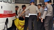 10 νεκροί από πυρκαγιά σε πετρελαιοπηγή της Ινδονησίας