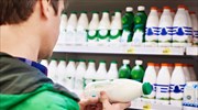 «Ξίνισαν» οι πωλήσεις γάλακτος