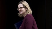 Παραιτήθηκε η υπουργός Εσωτερικών της Βρετανίας Άμπερ Ραντ