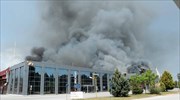 Δήμαρχος Τοπείρου: Υπό έλεγχο η πυρκαγιά στο εργοστάσιο μπαταριών