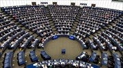 Προστασία των δημοσιογράφων και ανεξαρτησία των ΜΜΕ ζητούν οι ευρωβουλευτές