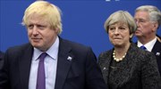 Βρετανία: Χάσμα Τζόνσον-Μέι για τη μετα-Brexit τελωνειακή ένωση με Ε.Ε.