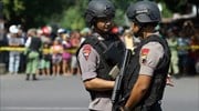 Ινδονησία: Επίθεση σε αρχηγείο της αστυνομίας - Νεκροί τρεις από τους δράστες