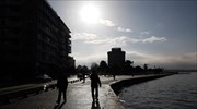Θεσσαλονίκη: Νεαρός βούτηξε στον Θερμαϊκό για να σώσει ηλικιωμένο