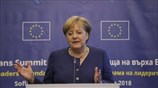 Τηλεφωνική επικοινωνία Μέρκελ με Τσίπρα και Ζάεφ για το Σκοπιανό