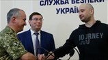 Δάκρυα χαράς από τους συναδέλφους του Ρώσου δημοσιογράφου