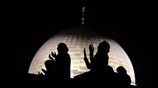 Ιερουσαλήμ: Προσευχή έξω από τον Θόλο του Βράχου