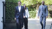 Στο Προεδρικό Μέγαρο μεταβαίνει ο Αλ. Τσίπρας - Μίλησε με Ζάεφ