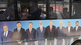 Προεκλογικός Ερντογάν «ντύνει» λεωφορείο 