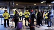 Σουηδία: Εντείνει τους ελέγχους στα σύνορα