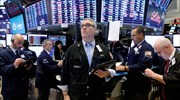 Wall Street: Οι δασμοί έβαλαν... φρένο στο 4ήμερο ανοδικό ράλι