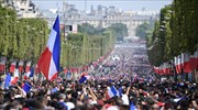 Μεγαλειώδης η υποδοχή των Γάλλων στην παγκόσμια πρωταθλήτρια
