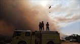 Συνεχίζεται η μάχη με τη φωτιά στην Καλιφόρνια