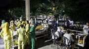 Ινδονησία: 37 νεκροί και δεκάδες τραυματίες από σεισμό 7 Ρίχτερ