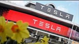 Εκτός Wall Street η Tesla;