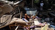 Ινδονησία: Ξεπέρασαν τους 300 οι νεκροί από τον σεισμό