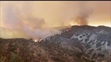 Τιτάνια μάχη με τις φλόγες στην Καλιφόρνια
