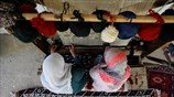 Φτιάχνοντας χαλιά στην Τουρκία