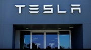 Κλήτευση από τη SEC έλαβε η Tesla για το περιβόητο tweet