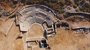 Συναυλία - γιορτή στο αρχαίο θέατρο Καρθαίας