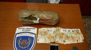 Μετέφερε ναρκωτικά κρυμμένα σε πάνες