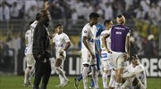 Copa Libertadores: Διακοπή στο Σάντος-Ιντεπεντιέντε λόγω εισβολής