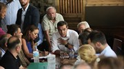 Greek PM receives reps of residents from wildfire-devastated settlement