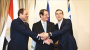 Κάιρο: Ενίσχυση της τριμερούς συνεργασίας Ελλάδας-Κύπρου-Αιγύπτου