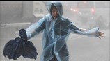 Η Κινα στο «μάτι» του υπερτυφώνα Μανγκούτ