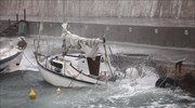 Στη δίνη της κακοκαιρίας η χώρα