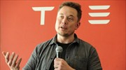 Παραιτείται από πρόεδρος της Tesla ο Μασκ, αλλά παραμένει διευθύνων σύµβουλος