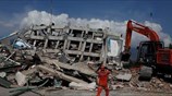 Ινδονησία: Ώρες αγωνίας για εντοπισμό ζωντανών