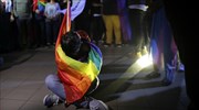 Ρουμανία: Απέτυχε λόγω αποχής το δημοψήφισμα κατά του γάμου των ομοφύλων