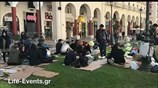 Δεκάδες μετανάστες έχουν «κατασκηνώσει» στην πλατεία Αριστοτέλους