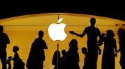 Apple: Κρίσιμο deal 600 εκατ. με την Dialog