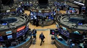 «Βουτιά» σχεδόν 1.400 μονάδων σε δύο ημέρες για τον Dow Jones