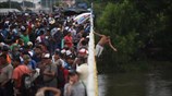 «Καραβάνι» μεταναστών από την Ονδούρα στο Μεξικό