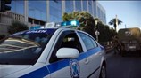 Ο Ρουβίκωνας επιτίθεται στην πρεσβεία του Καναδά (video)